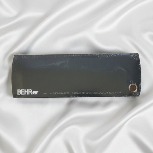 BEHR 2025 Color Forecast Commercial Paint Color Swatch Book Fan Deck - Picture 3 of 6